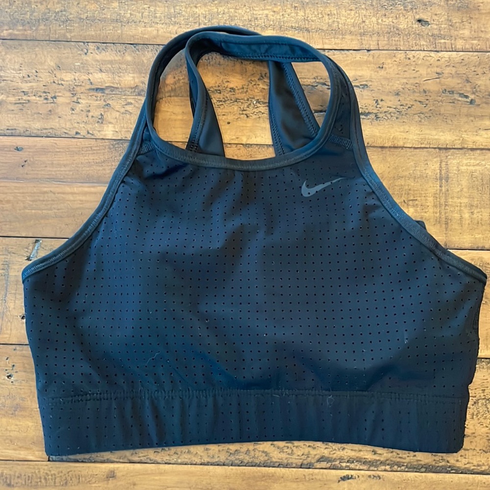 Nike 🎾🏀⚽️ black sports bra size small!